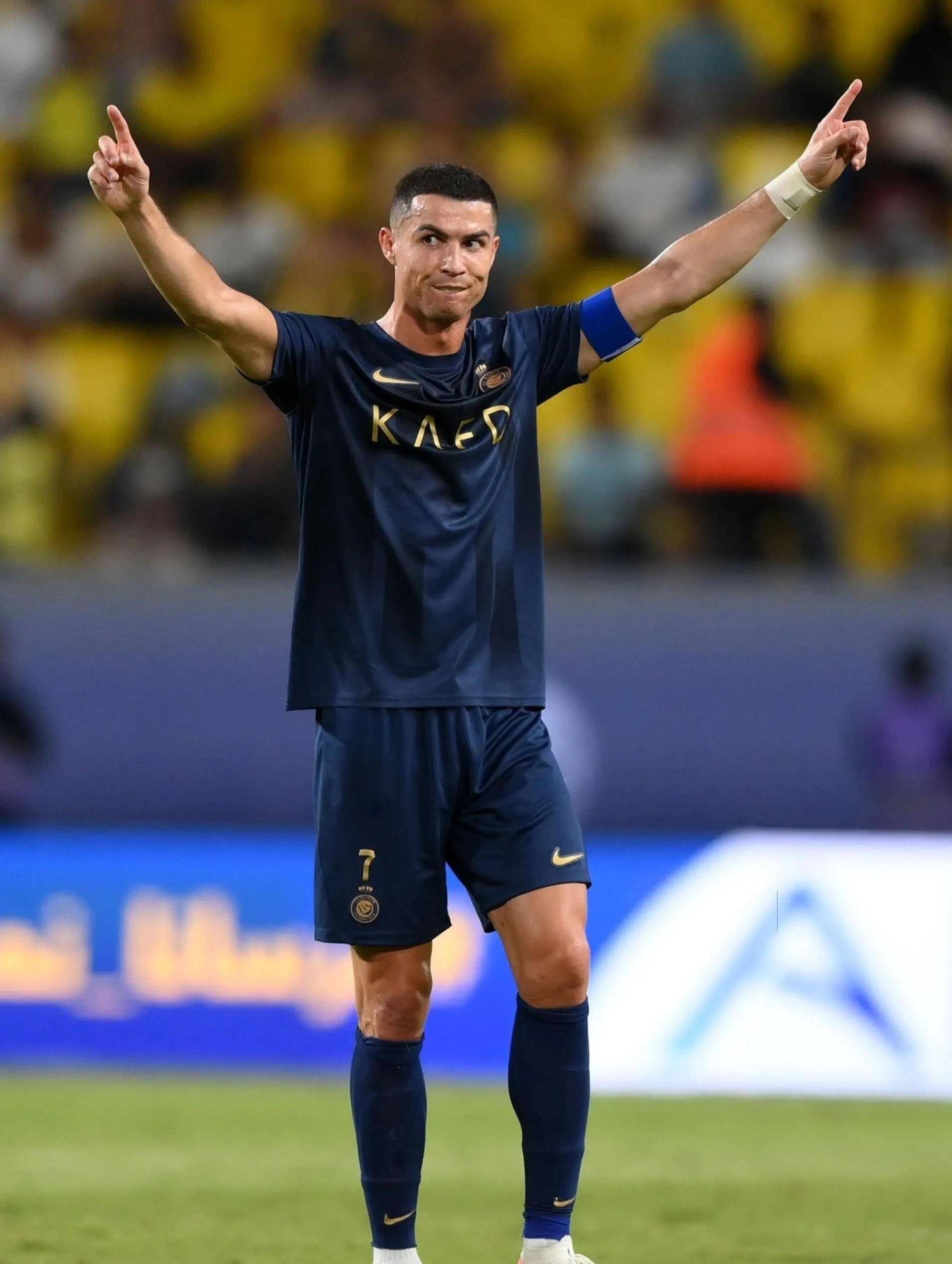 记者：拉菲尼亚与德科有口头协议，世界杯后可随时转会沙特联（记者称拉菲尼亚与德科达成口头共识，世界杯后可随时转投沙特联）