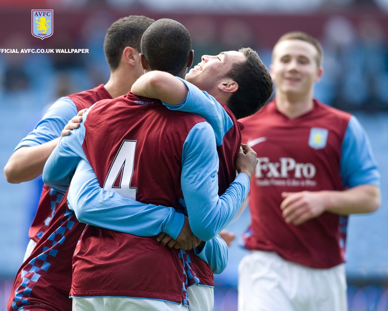 K77成为历史首位为法国俱乐部在两项国际赛事决赛破门的球员（K77改写纪录：首位代表法国俱乐部在两项国际赛事决赛破门的球员）